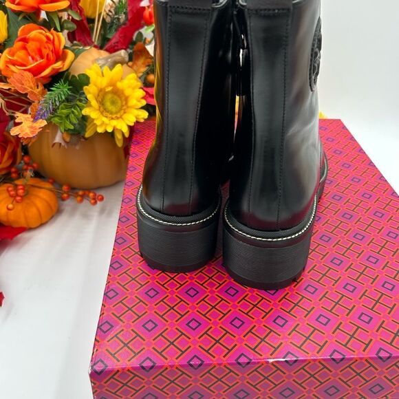 SOLD!!    Women’s Tory Burch, 50mm leather lug sole lace up boots, size 10.5. - Picture 11 of 11